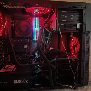 Linux Gigabyte stasjonær pc 32GB RAM